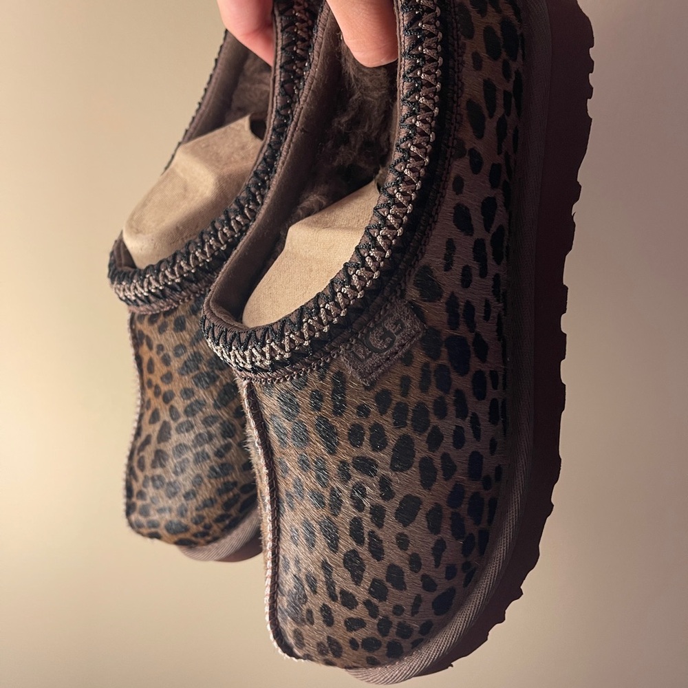 UGG Women's Animal Print Slippers - Picture 1 of 6